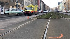 Po srážce dvou tramvají v pražských Strašnicích záchranáři ošetřili pět lidí...