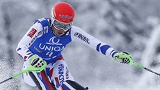 Slovenská slalomáka Petra Vlhová na svahu v Lienzu.
