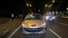 Auto �ízené �estasedmdesátiletým mu�em krátce po nehod�.