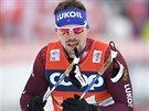 Ruský bec na lyích Sergej Usogov vyhrál sprint Tour de Ski ve výcarském...