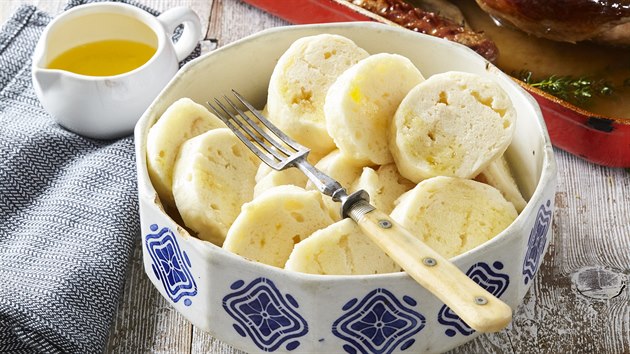 Kynut� houskov� knedl�ky + stepy