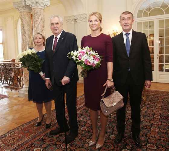 2018: Premiér Andrej Babiš s manželkou dorazili do Lán na novoroční oběd s...