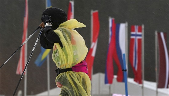 Utrpení lya pi závodu Tour de Ski v Oberstdorfu, který byl zruen kvli...