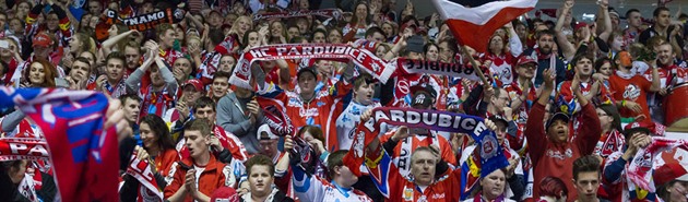 foto to pozadí hokejového onlajnu - Dynamo Pardubice