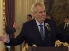 Prezident Milo Zeman pedal Fondu ohroených dtí dva a pl milion korun