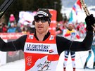 výcar Dario Cologna se raduje z výhry v závreném závodu Tour de Ski.