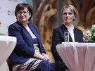 Eva Drahoová a Bohumila Braíková pi debat partnerek kandidát na Hrad