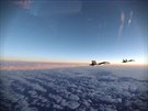 Pentagon zveejnil video z blízkého setkání F-15 s Rusy nad Pobaltím