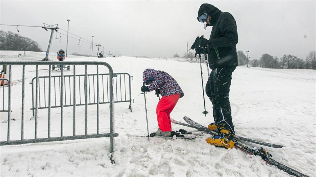 Navzdory nynější oblevě se lyžuje i v nižších polohách Olomouckého kraje -...