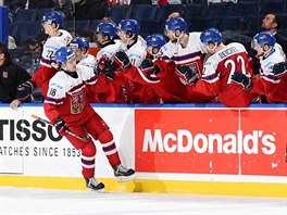 Filip Zadina oslavuje svj gl s eskou stdakou.