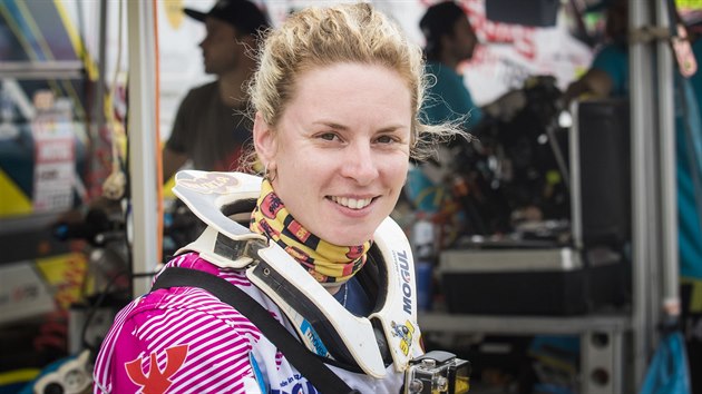 Olga Roukov - prvn eka se tykolkou na Dakaru