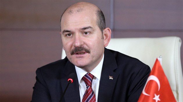 Tureck ministr vnitra Sleyman Soylu. (5. ledna 2017)