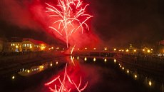 Na druhý pokus v Perov odpálili novoroní ohostroj (6. ledna 2018).