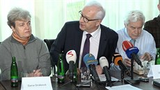 Pro� podporují Ji�ího Draho�e?