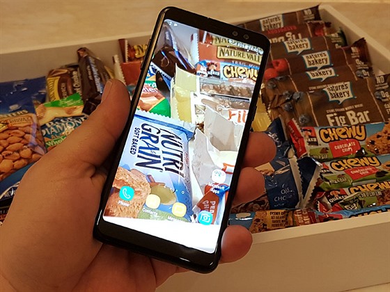 Samsung A8 na veletrhu CES v Las Vegas