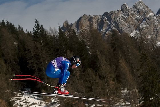 Sofia Goggiaová si letí pro triumf ve sjezdu SP v Cortin d'Ampezzo.