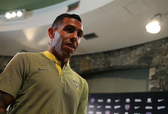 Argentinský fotbalista Carlos Tevez na tiskové konferenci klubu Boca Juniors.