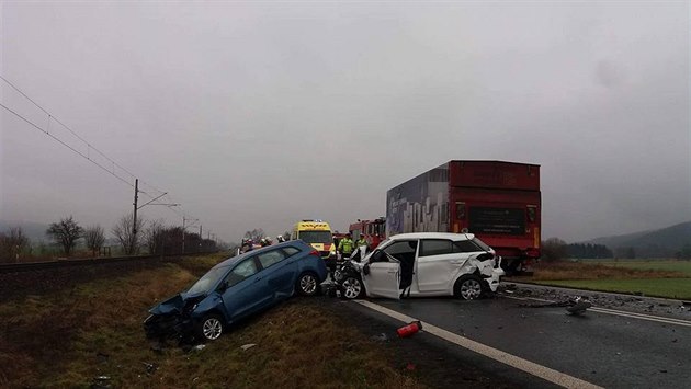 Tragická dopravní nehoda na Plzesku si vyádala lidský ivot.