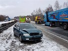 K hromadnm nehodm dolo na 99. kilometru dlnice D1 (16. ledna 2017).