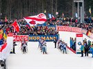 Pohled na samotný zaátek tafetového závodu en v Rupholdingu