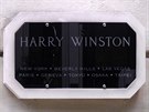 Obchody Harryho Winstona jsou v nkolika svtových metropolích. Lupie lákají...