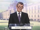 Premiér a éf hnutí ANO Andrej Babi na tiskové konferenci na Úadu vlády. (11....