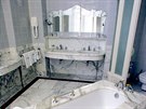 Koupelna v císaském apartmá karlovarského Grandhotelu Pupp