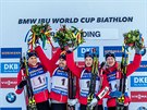 VÍTZNÍ NOROVÉ. Norská tafeta slaví triumf ve Svtovém poháru v Ruhpoldingu....