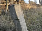 Kamenný ukazatel u Sasova poblí Jihlavy.