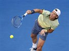 SERVIS. Tomá Berdych v prvním kole Australian Open.