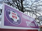 Cedule u fotbalovho stadionu FK Mohelnice.