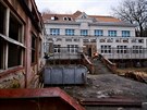 Dv zchtral prvorepublikov budovy v litvnovsk Tylov ulici u kdysi...