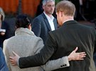 Meghan Markle a princ Harry ve tvrti Brixton na jihu britské metropole...