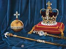 Koruna svatého Edwarda a britské královské korunovaní klenoty
