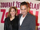 Filip Ren a jeho manelka Marie na premiée filmu Zoufalé eny dlají zoufalé...