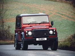 Land Rover Defender Works V8