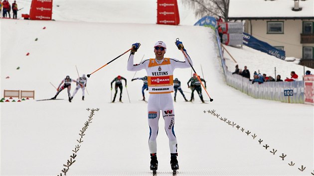 Nor Jan Schmid vyhrál závod Světového poháru severské kombinace ve Val di Fiemme