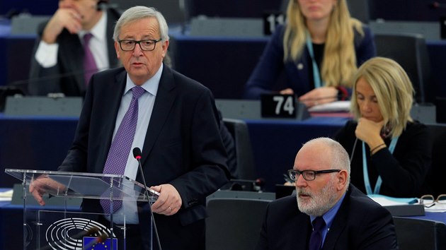 Jean-Claude Juncker během projevu v Evropském parlamentu (16. ledna 2017)