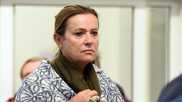 Bývalá předsedkyně Energetického regulačního úřadu Alena Vitásková u Vrchního soudu v Olomouci.