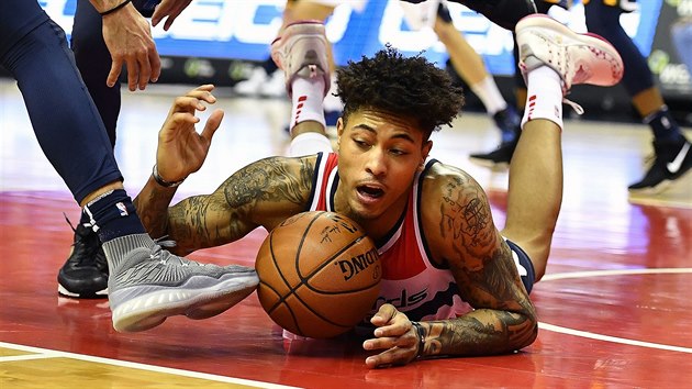 Kelly Oubre Jr. z Washingtonu ske po mi v zpase s Utahem.