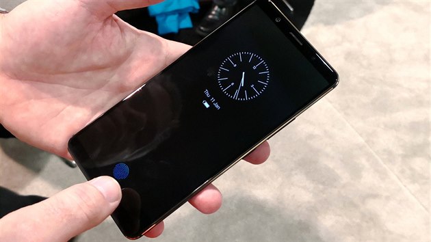Smartphone Vivo se čtečkou otisků prstů v displeji