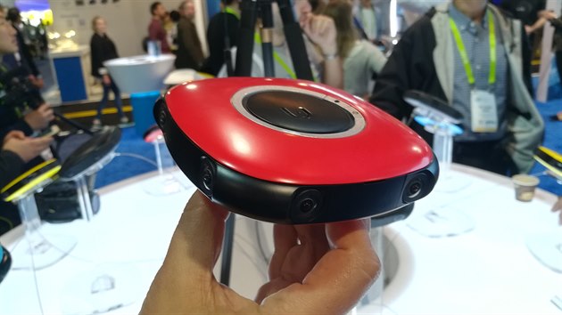 360stupňová 3D kamera Vuze