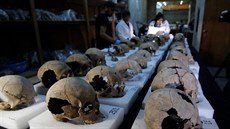 Archeologové v Mexiku objevili v vystavnou ze stovek lidských lebek. (3....