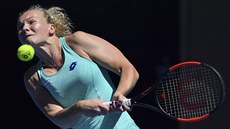 Kateina Siniaková bhem druhého kola Australian Open.