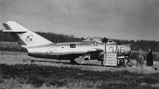 MiG-15bis na ostrov Bornholm. S letounem uprchl poruík Franciszek Jarecki z...