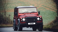 Land Rover Defender Works V8