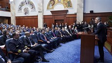 Generální tejemník NATO Jens Stoltenberg hovoří v makedonském parlamentu