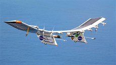 Solárn pohánné letadlo Pathfinder Plus vyvíjí kosmická agentura NASA.