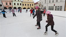 Umlou ledovou plochu v minulosti stavli napíklad na námstí v Pelhimov. Tento snímek je z ledna 2018.