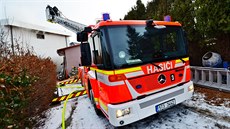 Hasiči museli zasahovat při požáru novostavby v Ostravě-Svinově.
